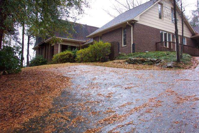 7209 Lullwater Road - Photo 1