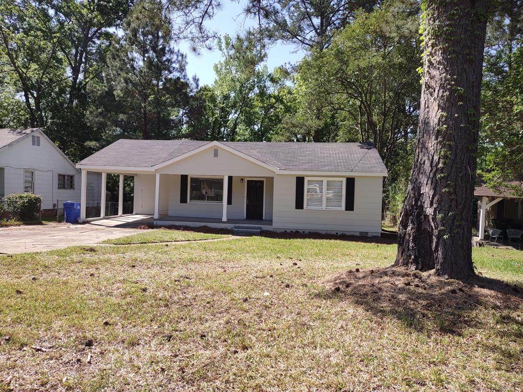 4246 Adam Park Drive - Photo 1