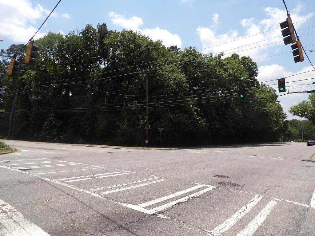 3434 Edgewood Road - Photo 1