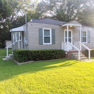 3961 Linden Circle - Photo 1