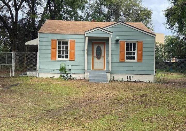 4166 Linden Drive - Photo 1