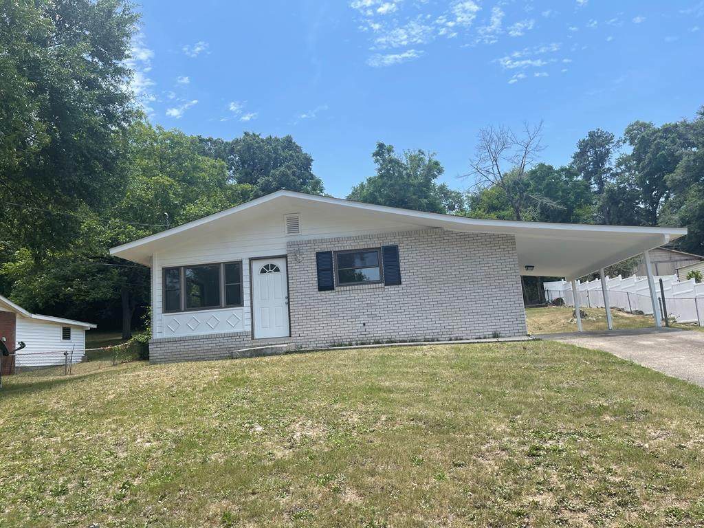 5220 Teresa Street - Photo 1
