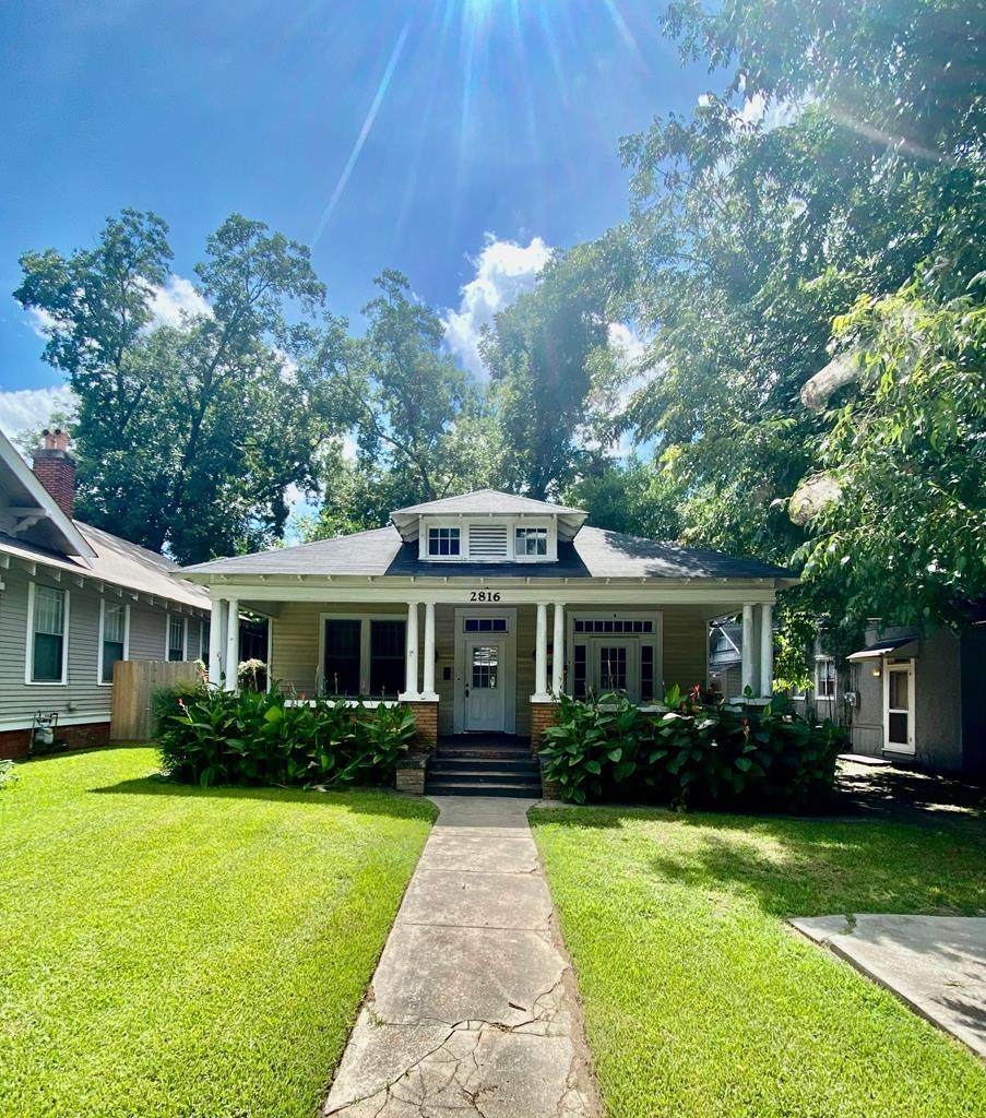 2816 Beacon Avenue - Photo 1