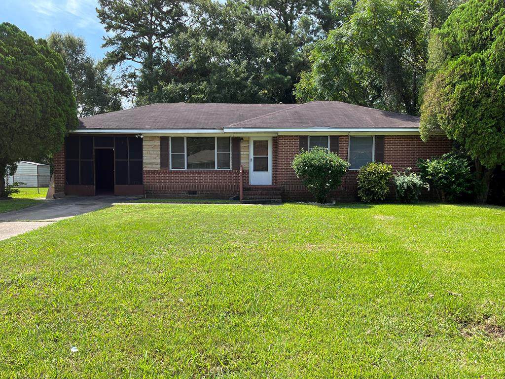 3006 Grenada Drive - Photo 1
