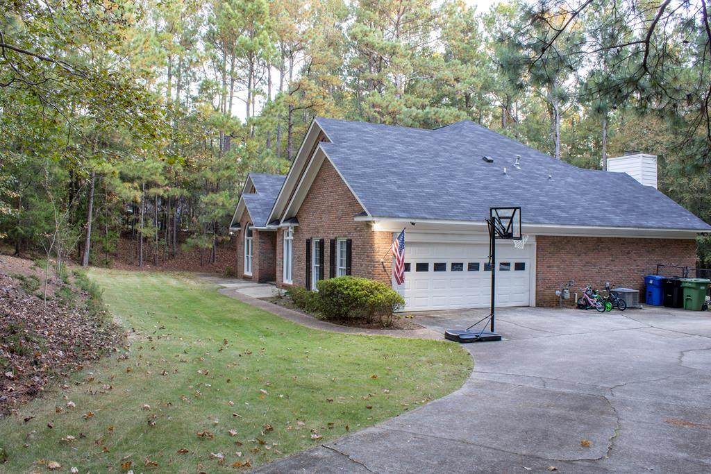 8184 Pleasant Ridge Drive - Photo 1