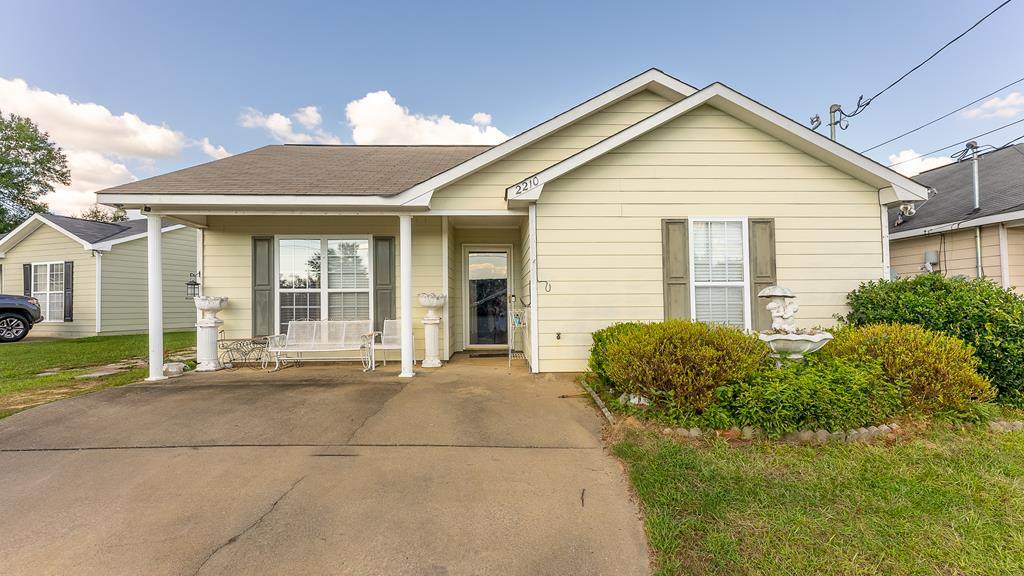 2210 Summerwind Drive - Photo 1