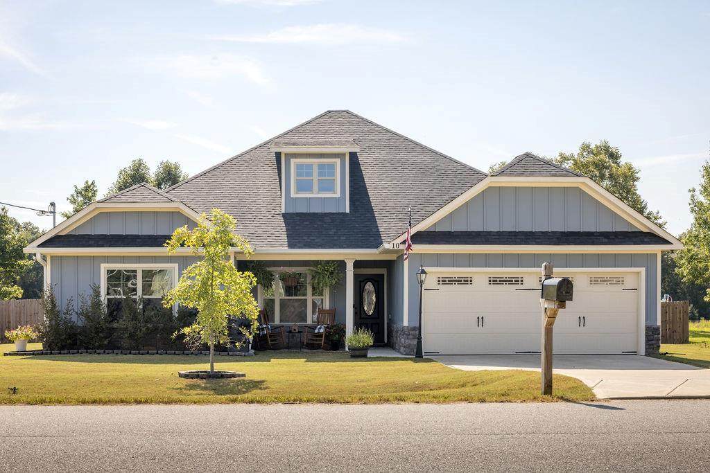 10 Maxwell Drive - Photo 1