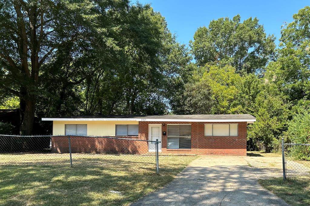 2317 Sharon Avenue - Photo 1