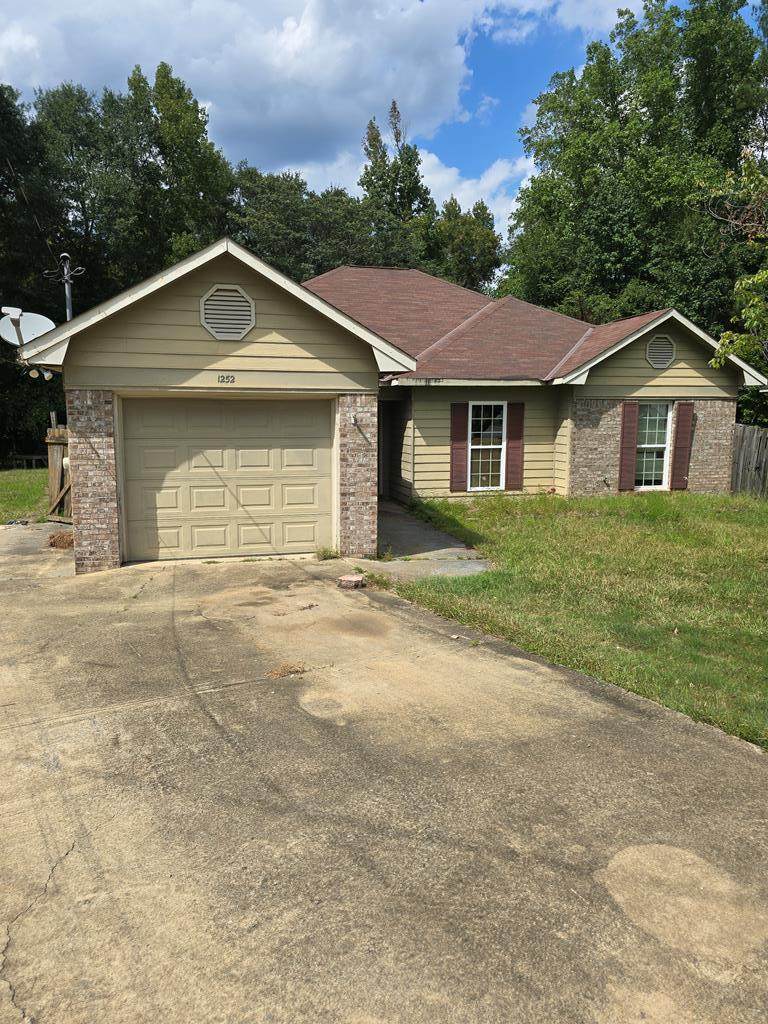 1252 School House Drive - Photo 1