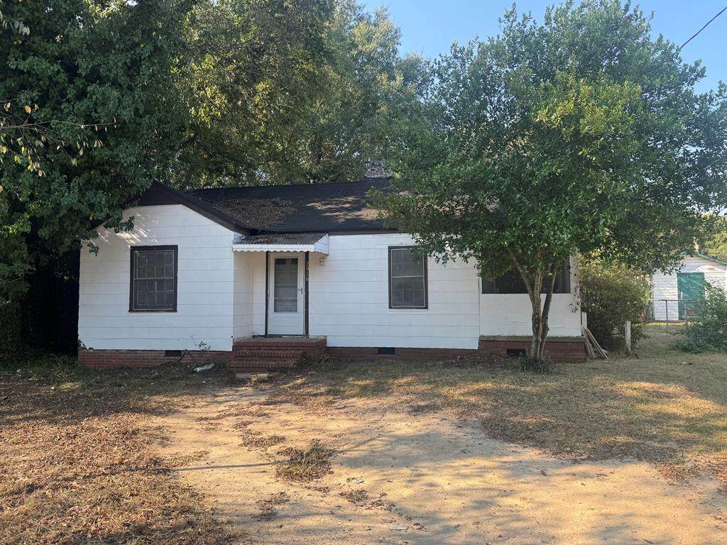 2916 Lee Street - Photo 1