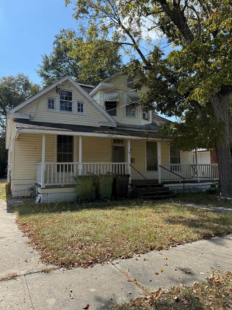 2312 Marion Street - Photo 1