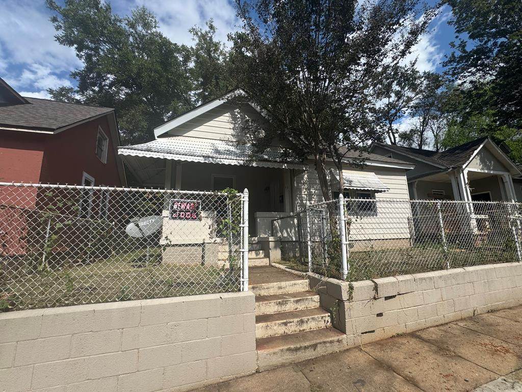 11 29TH STREET - Photo 1