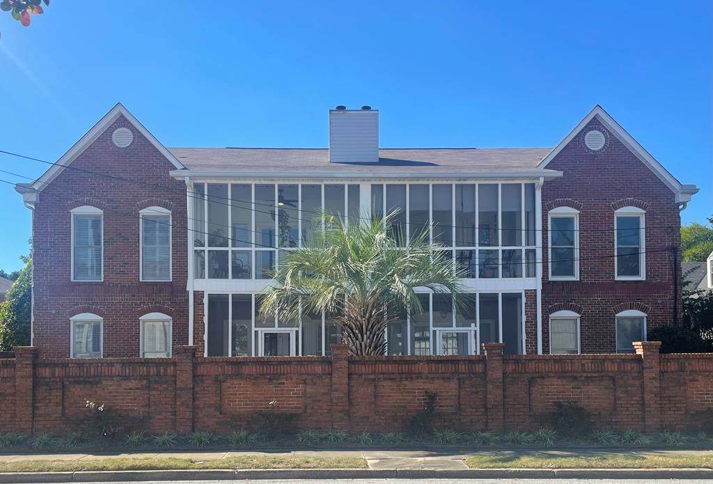 1227 Forest Avenue - Photo 1