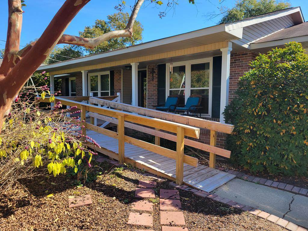 4202 Cheshire Bridge Road - Photo 1