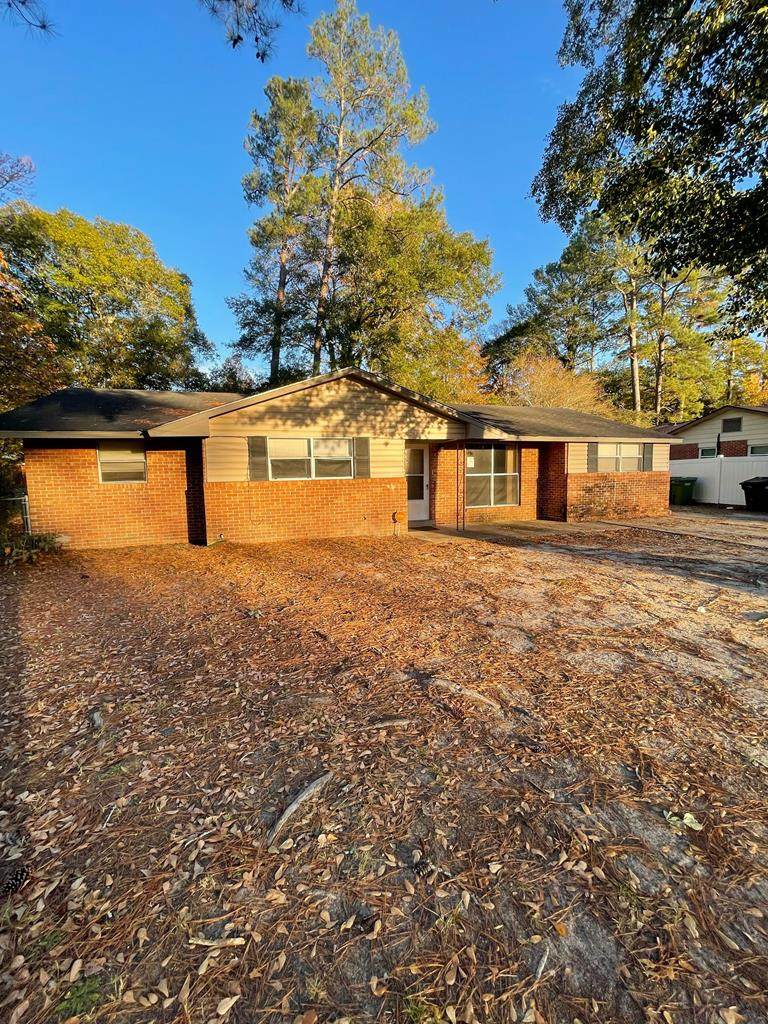 966 Rosewood Drive - Photo 1