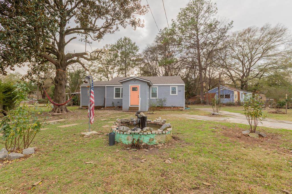 1103 Calvin Avenue - Photo 1