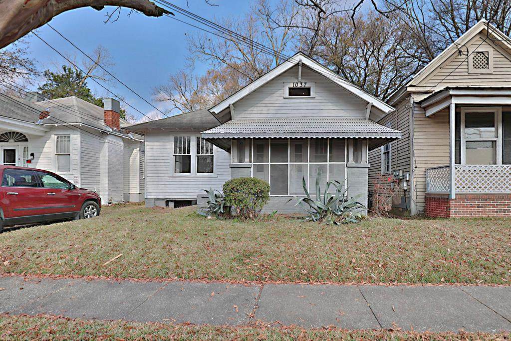 1037 30TH STREET - Photo 1