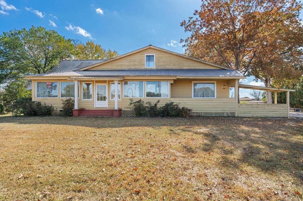 607 Butts Mill Road - Photo 1