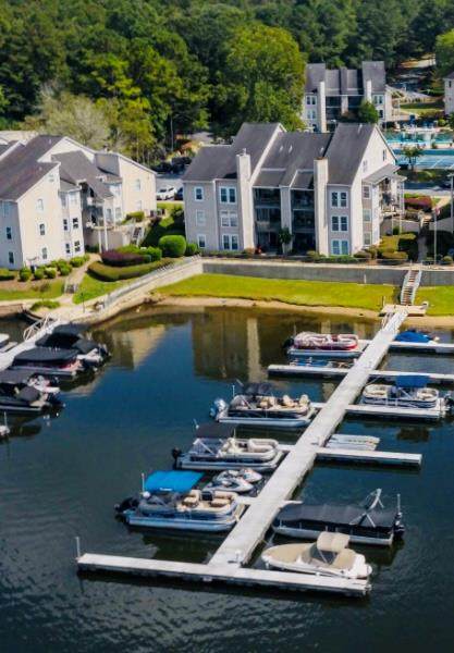 333 Eastside Drive - Photo 1