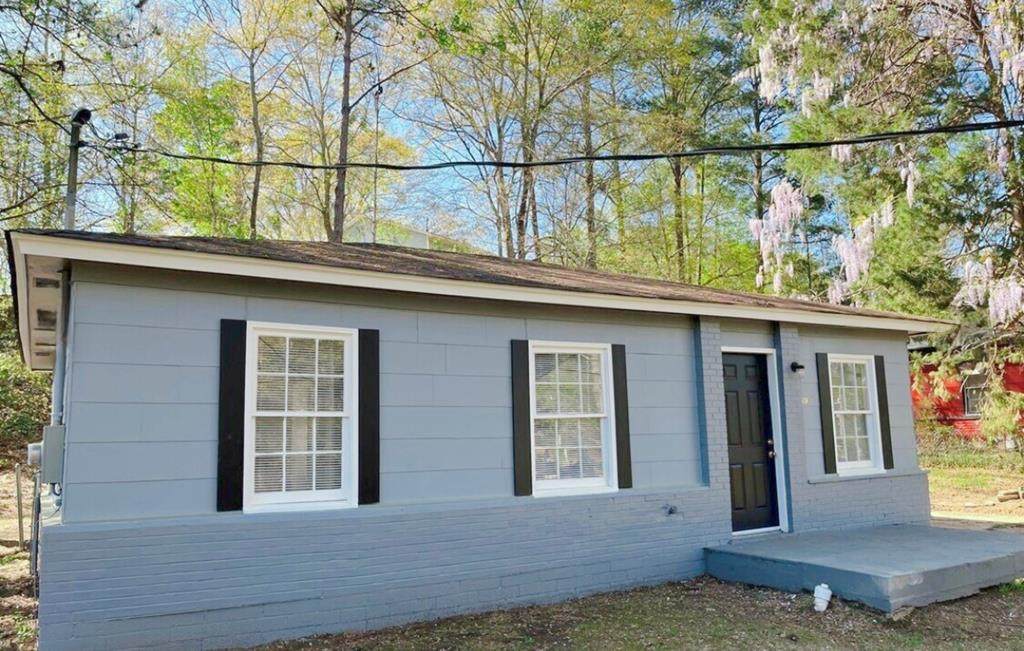 1513 Buford Avenue - Photo 1
