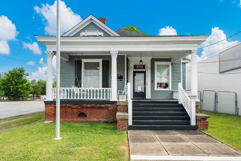 308 10TH STREET - Photo 1