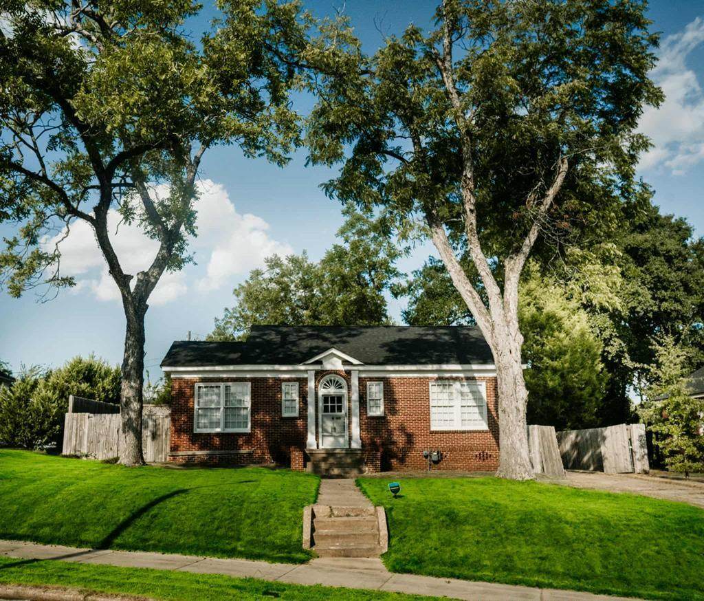 1164 Tate Drive - Photo 1