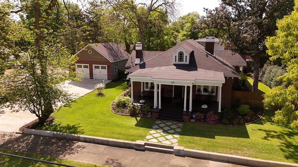 1415 3RD AVENUE - Photo 1