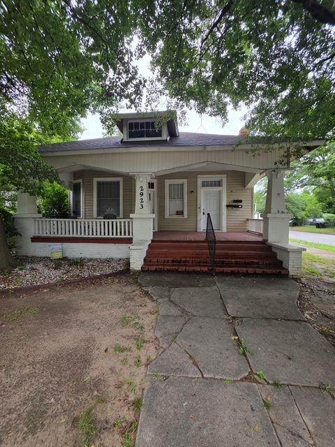 2923 11TH AVENUE - Photo 1
