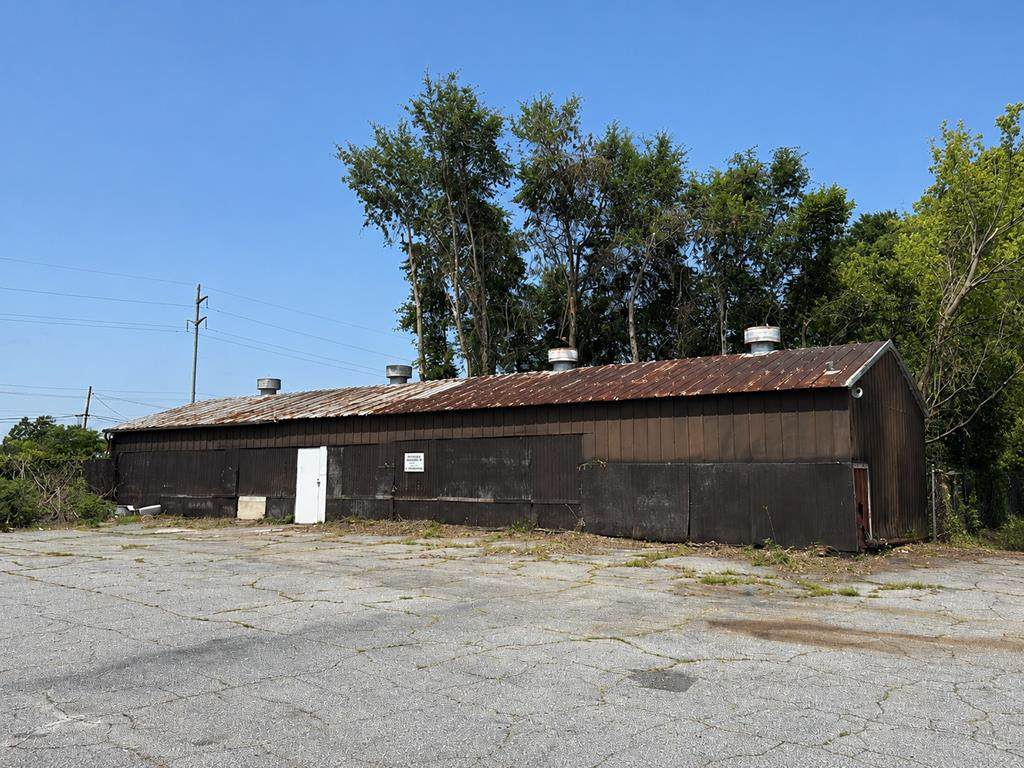 1321 Webster Avenue - Photo 1