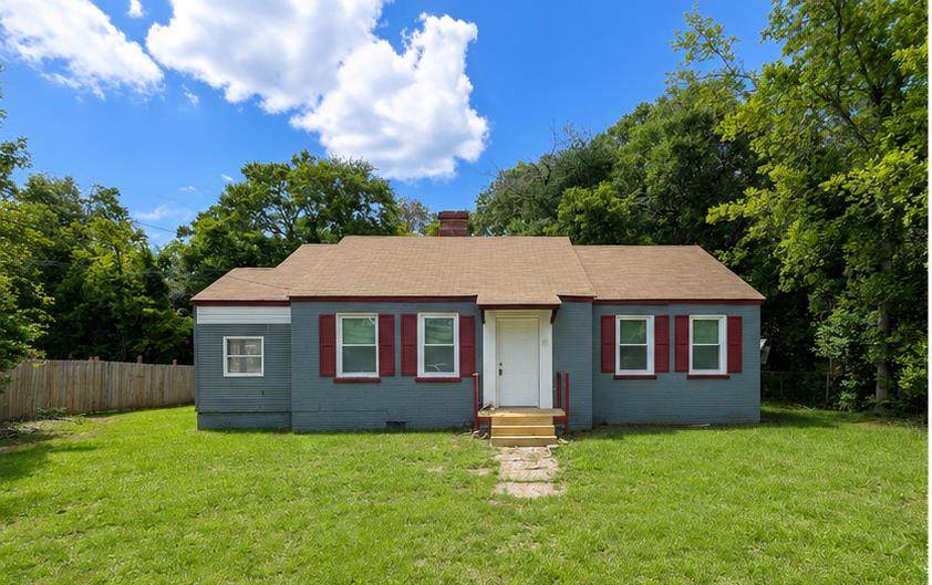 81 Munson Drive - Photo 1