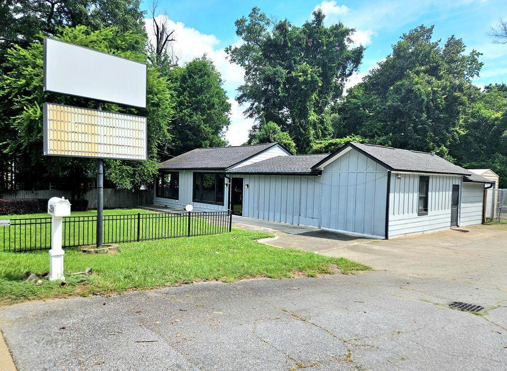 3554 Hilton Avenue - Photo 1