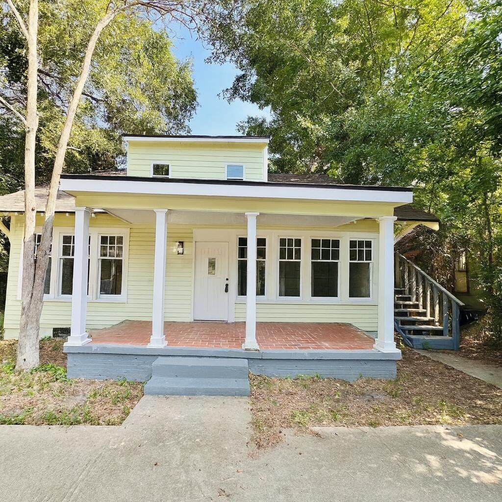 2207 Bell Street - Photo 1