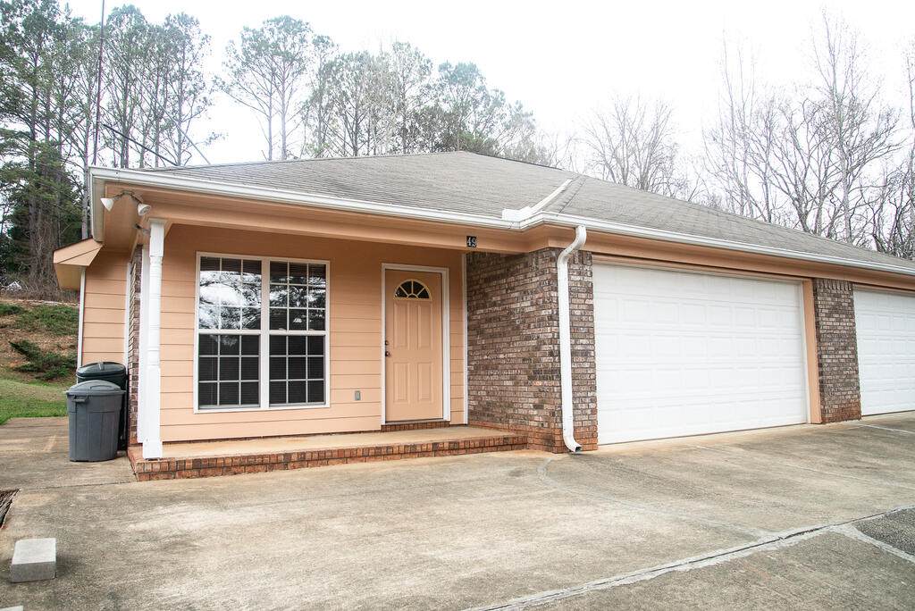 49 Kaitlyn Court - Photo 1