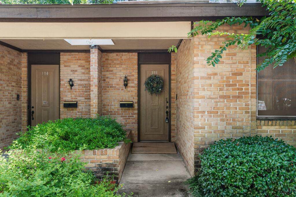 2525 Norris Road - Photo 1