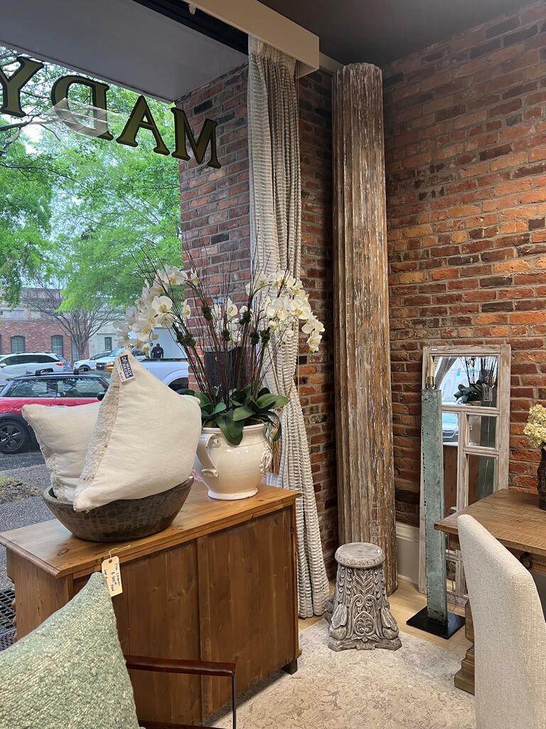 1041 1ST AVENUE - Photo 1
