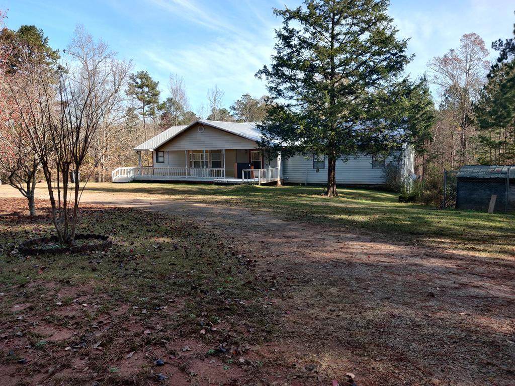 4945 Wallace Road - Photo 1