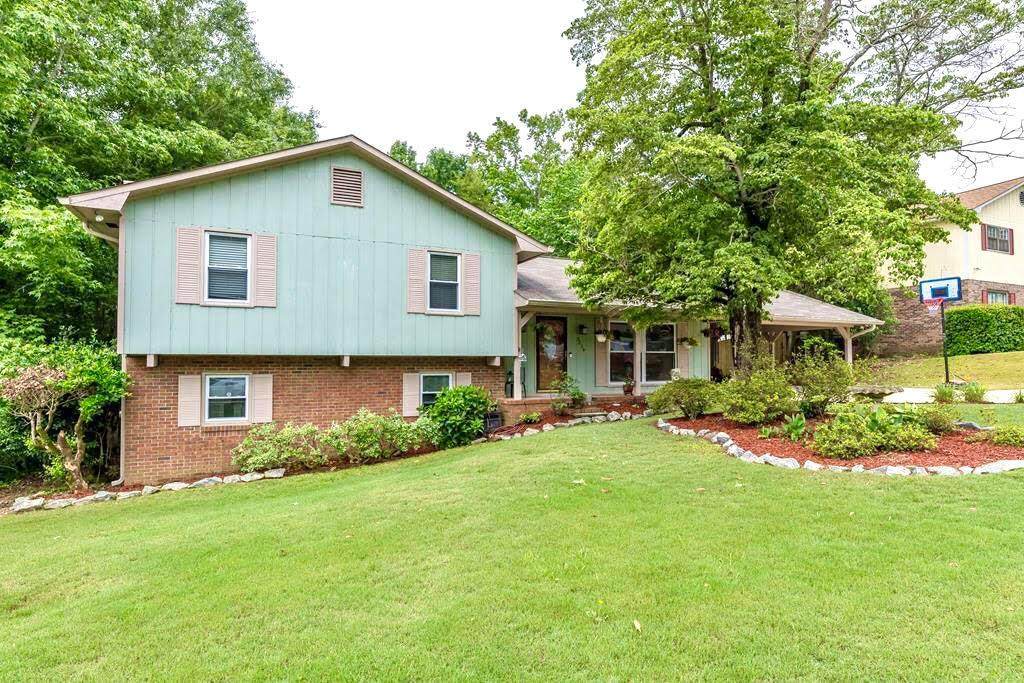 3824 Chris Drive - Photo 1