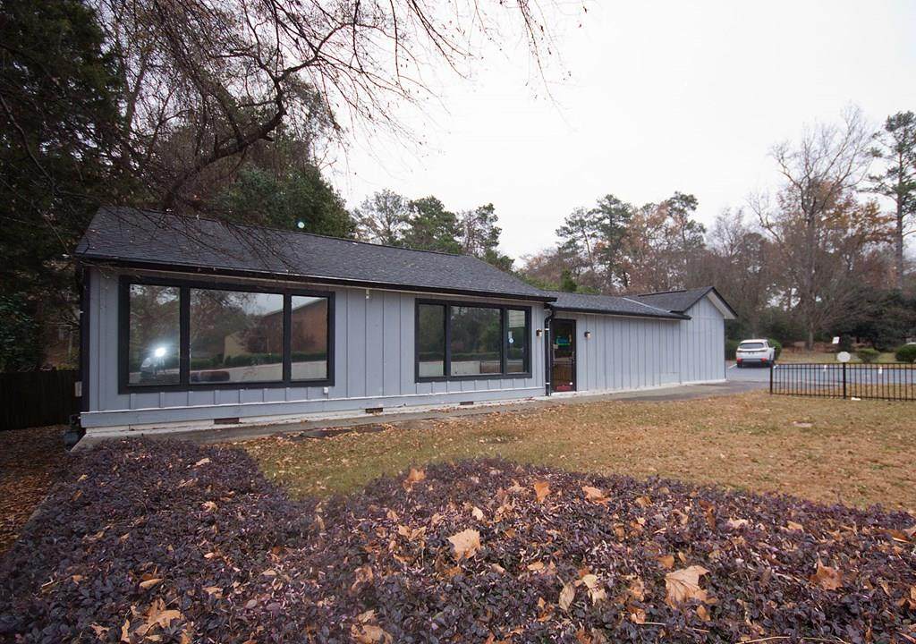 3554 Hilton Avenue - Photo 1