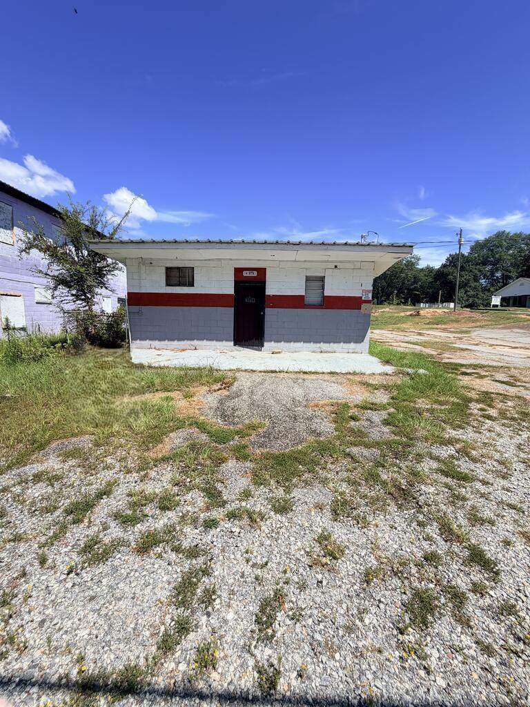 409-S Seale Road - Photo 1