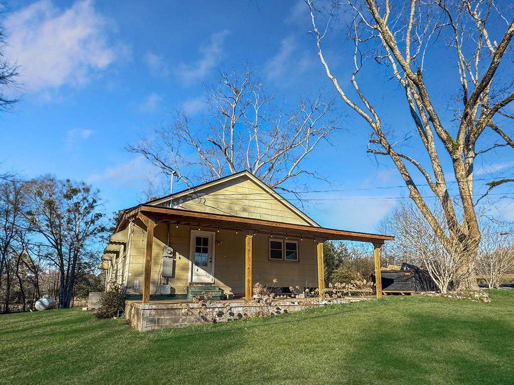 Multiple 21171 Highway 0431 - Photo 1