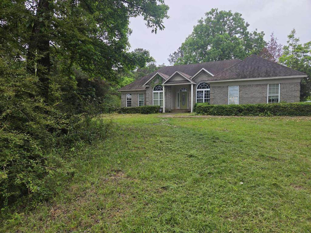 124 Young Lane - Photo 1