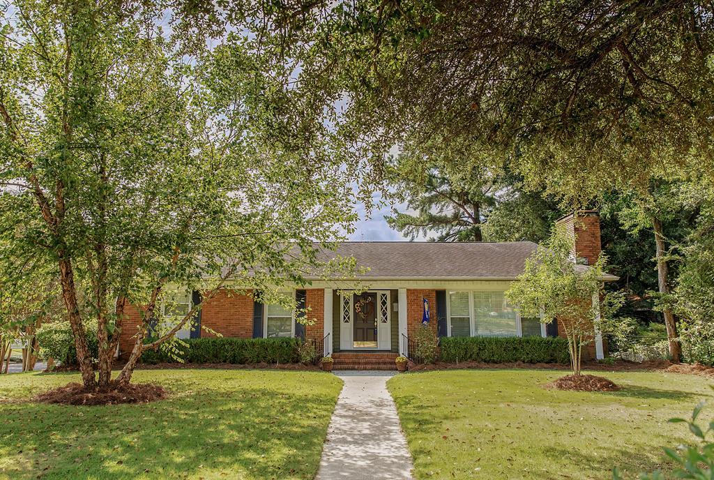 2846 College Drive - Photo 1