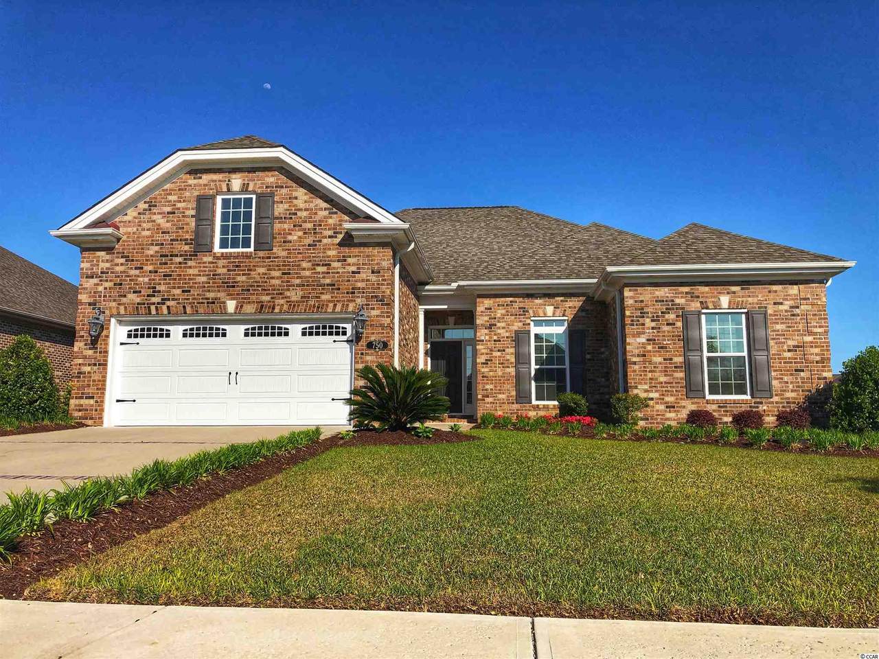 750 Villarosa Dr. - Photo 1