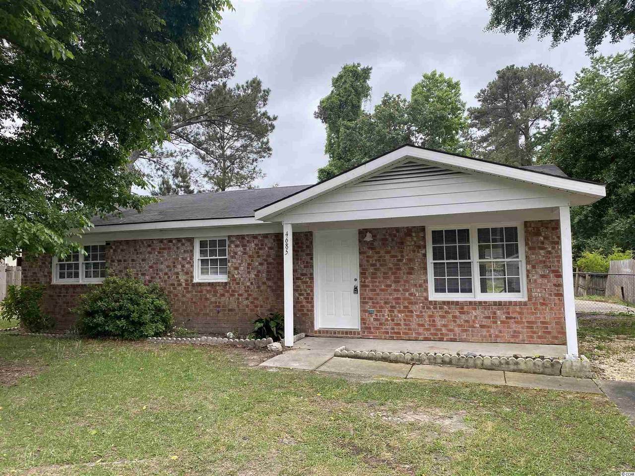 4685 Teakwood Dr. - Photo 1