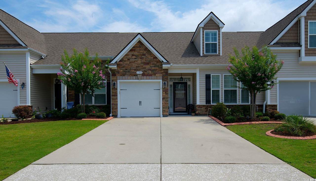 135 Parmelee Dr. - Photo 1