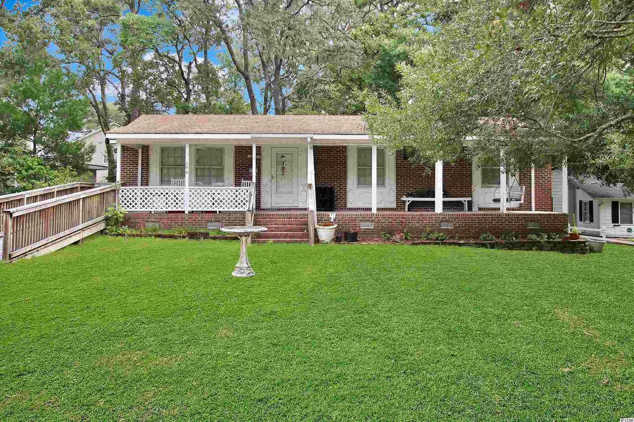 606 38th Ave. S - Photo 1