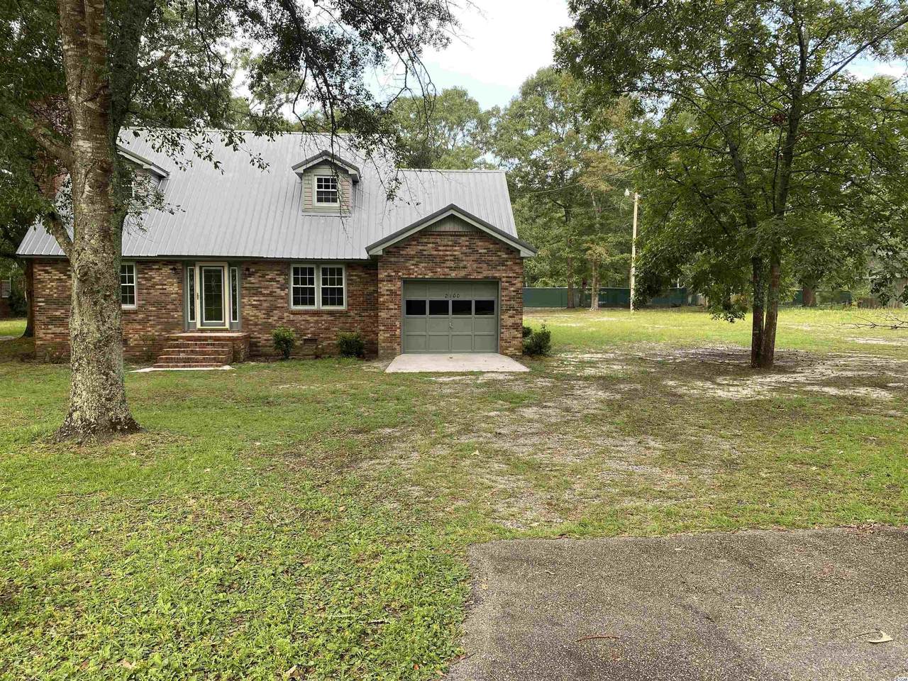 2100 Eastwood Dr. - Photo 1