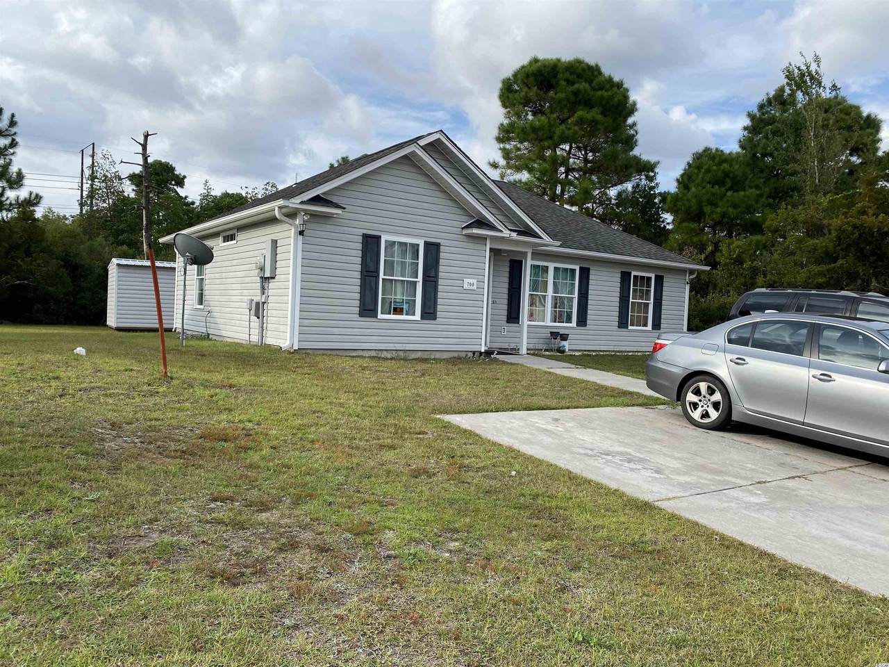 700 West Perry Rd. - Photo 1