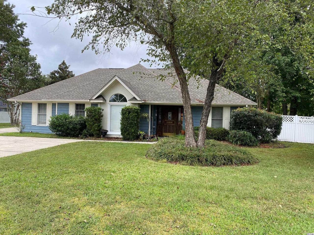3912 Thornwood Dr. - Photo 1