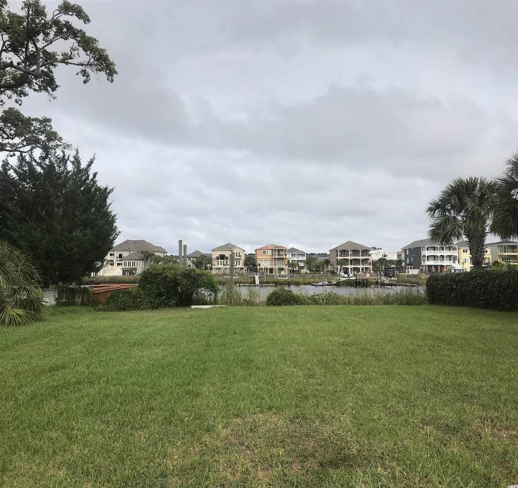 1407 Waterway Dr. - Photo 1